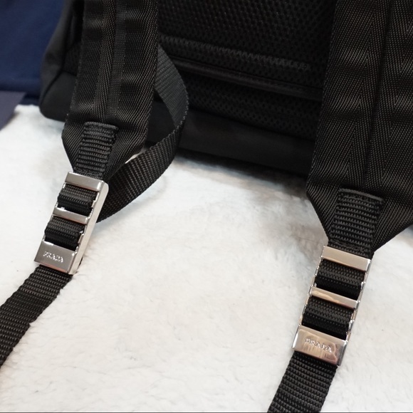 Prada Re-Nylon and SaffieLo leather backpack Very Rare Low in Stock - Picture 4 of 5